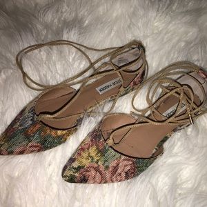 Steve Madden Floral Flats